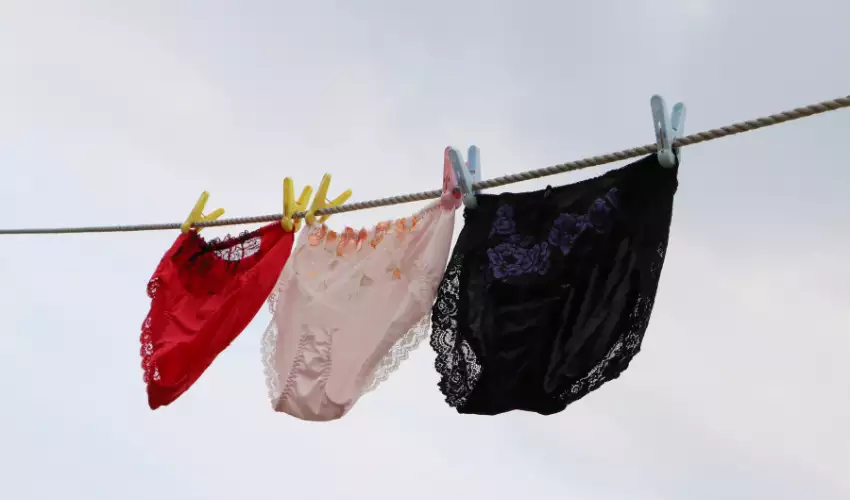 Measuring Women's Underwear